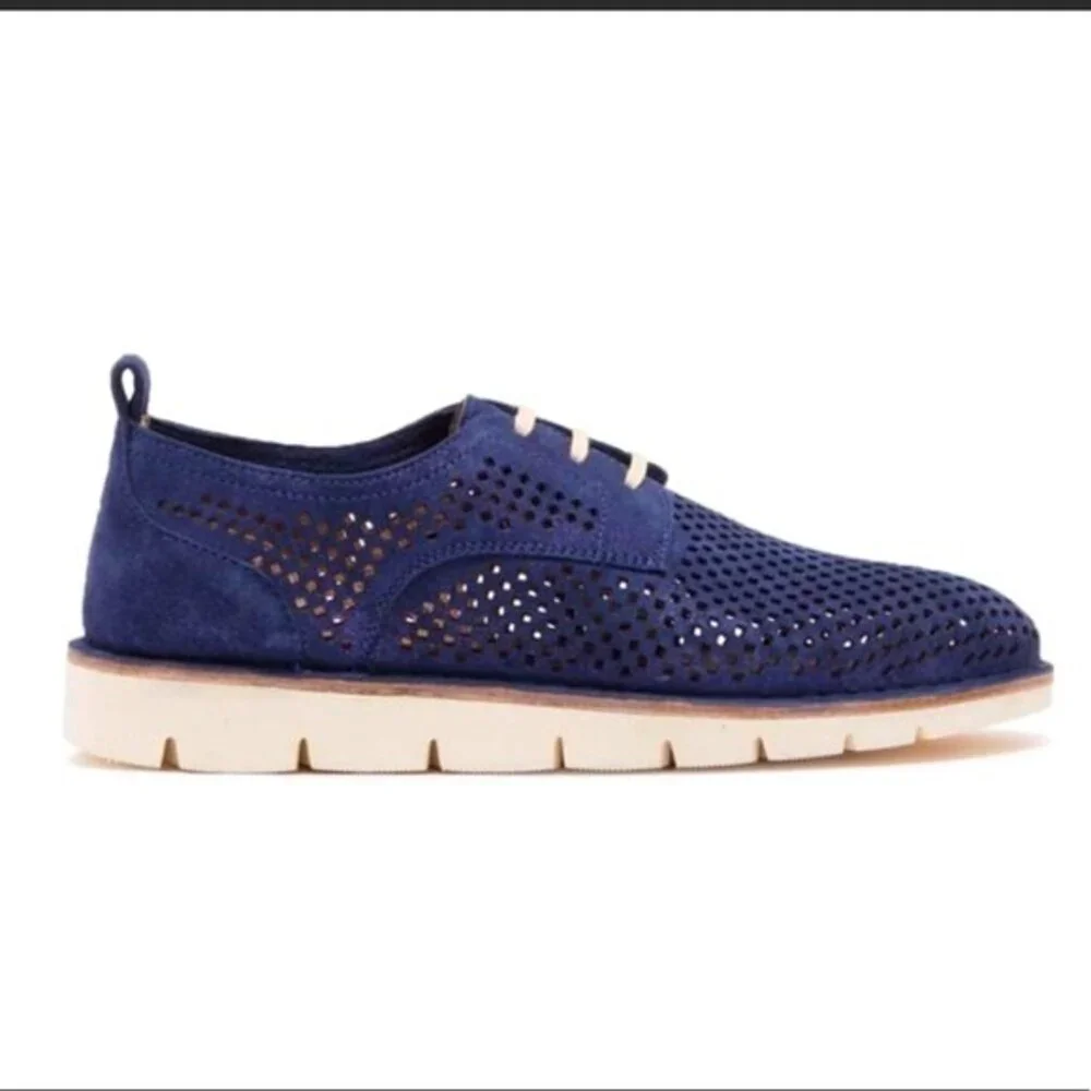 Trask lena perforated