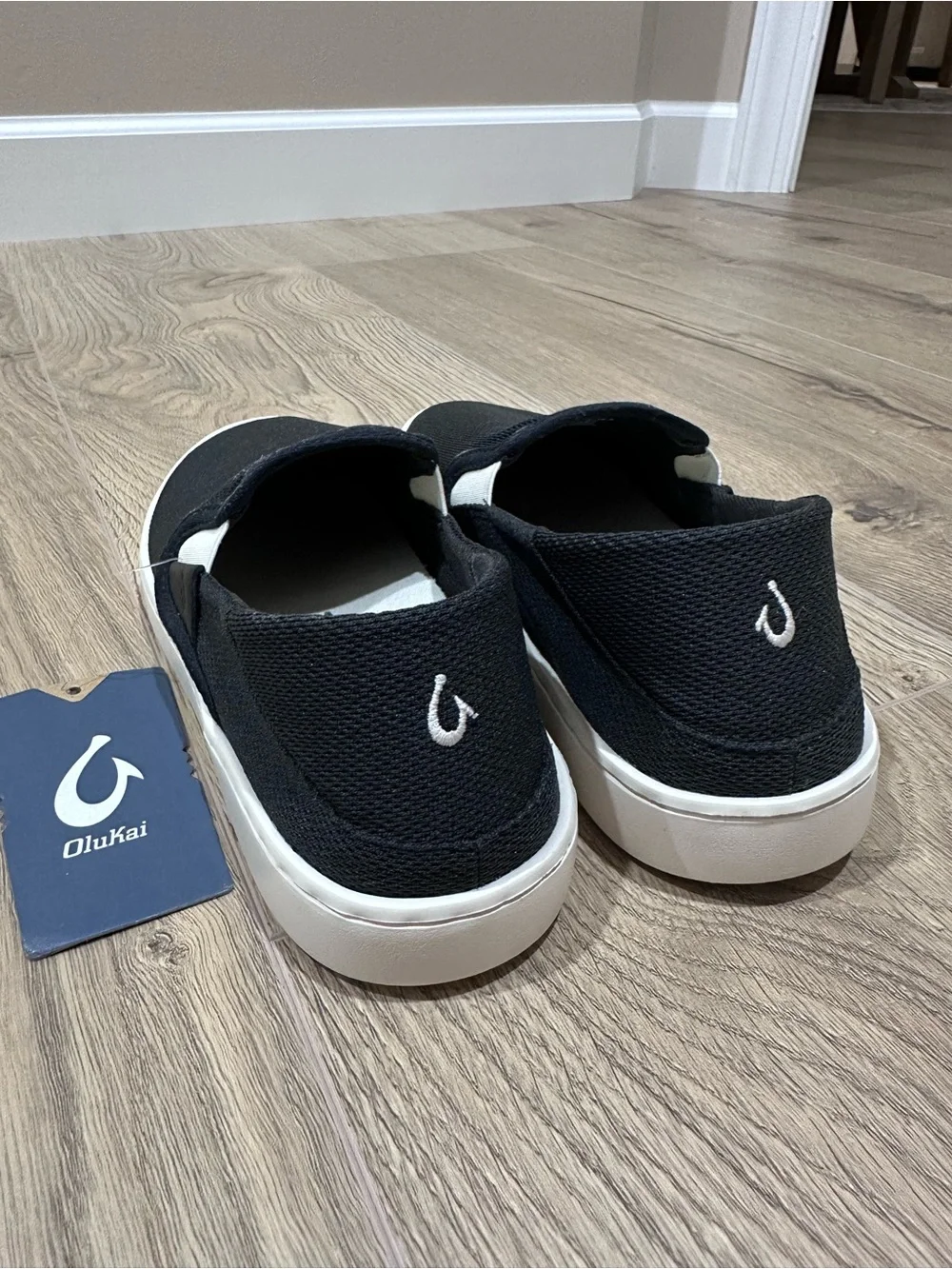 OluKai classic slip