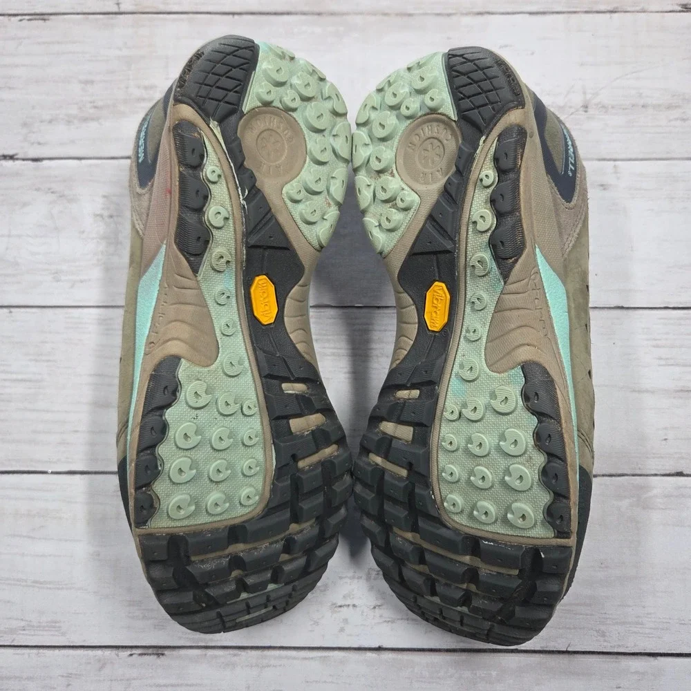 Merrell avian light