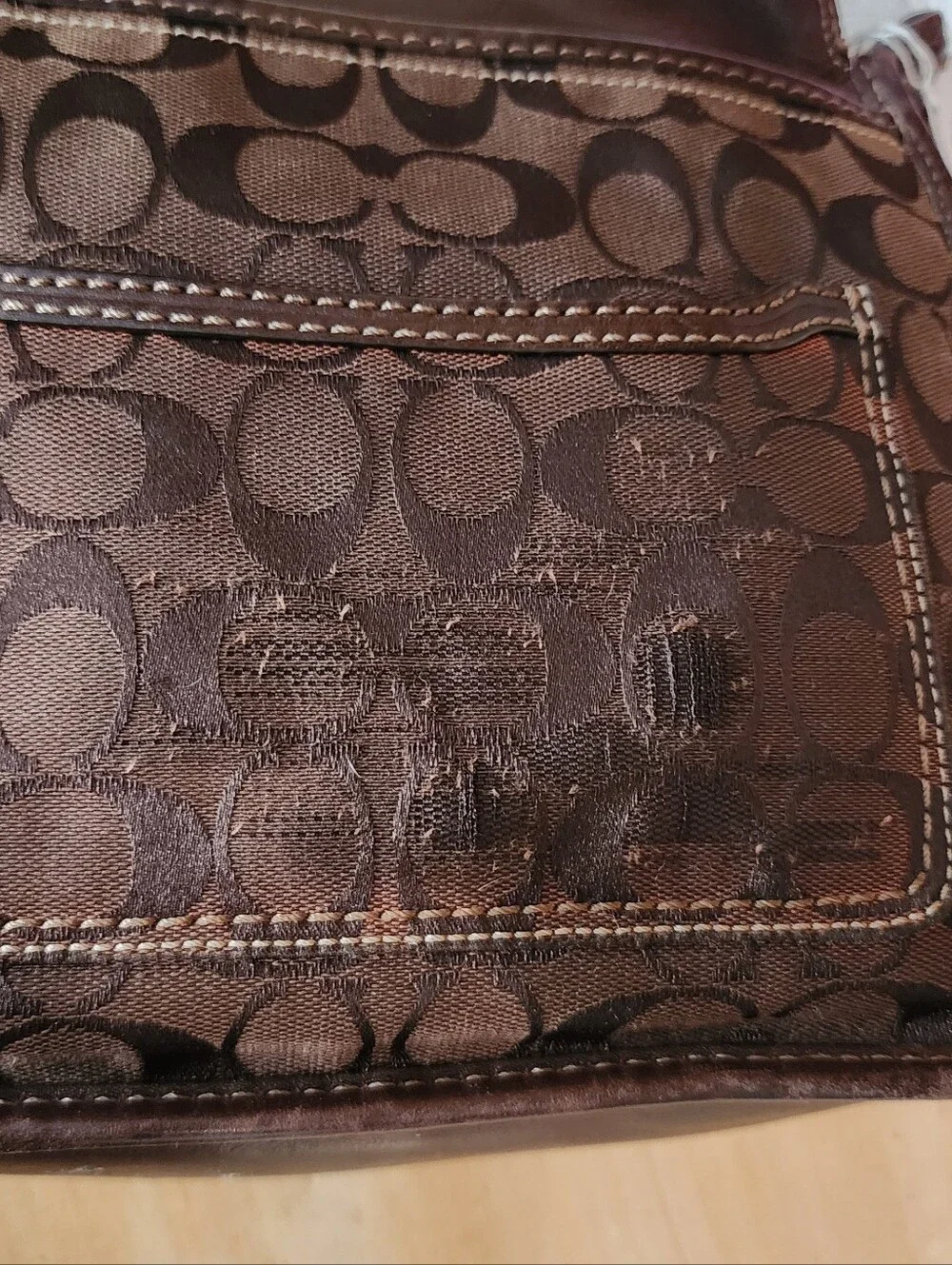 Coach classic messenger