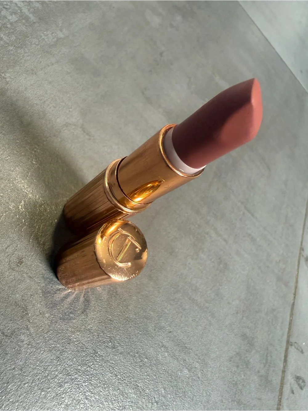 Charlotte Tilbury Lipstick Super Model Muted Mauve Nude Matte Pink Full Size