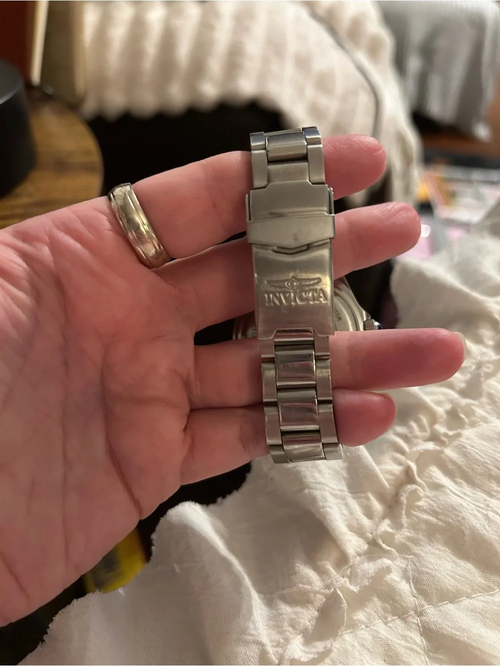 Invicta women metal