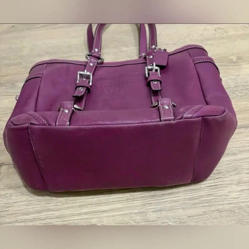Coach chic tote