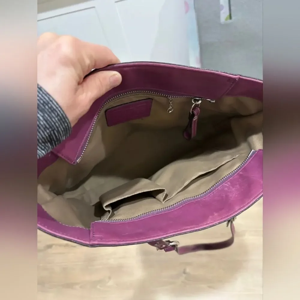 Coach chic tote