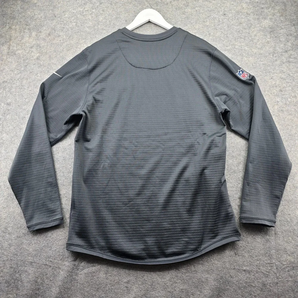 Nike garment embroidered