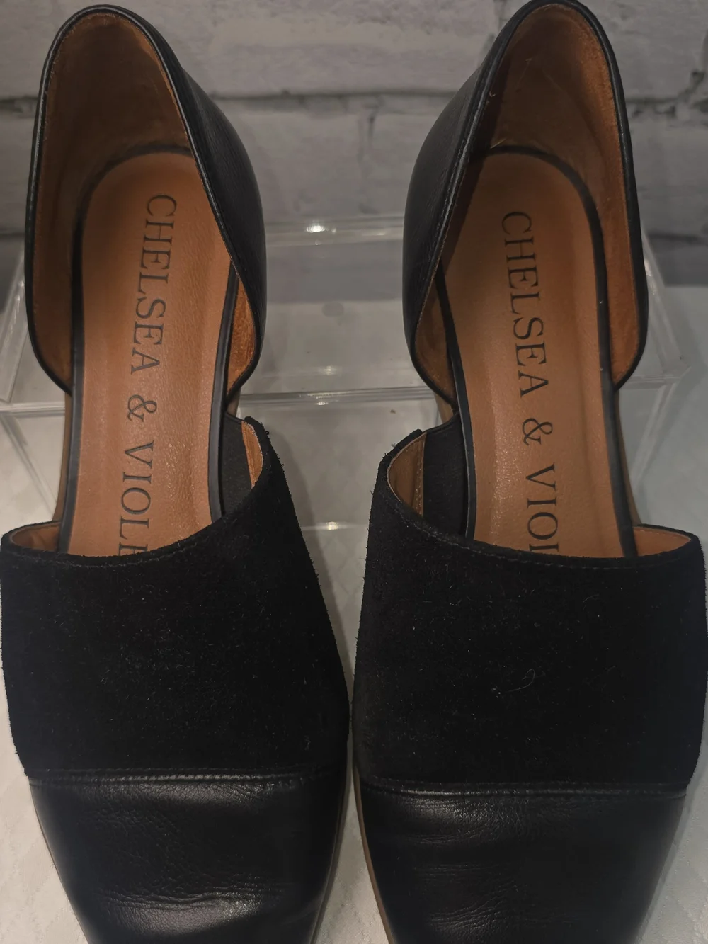 Chelsea & Violet two tone