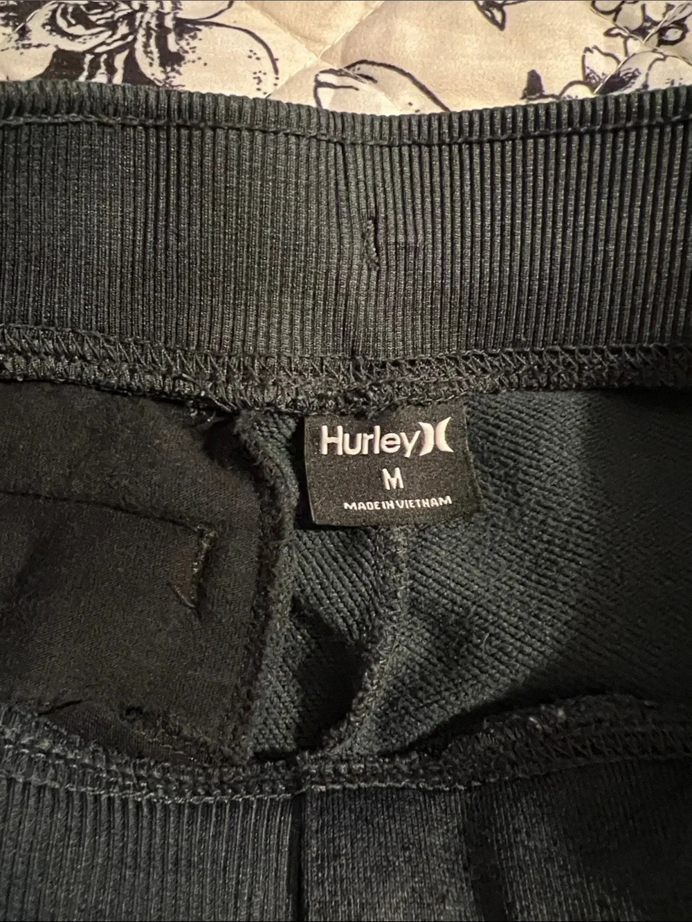Hurley slim tapered