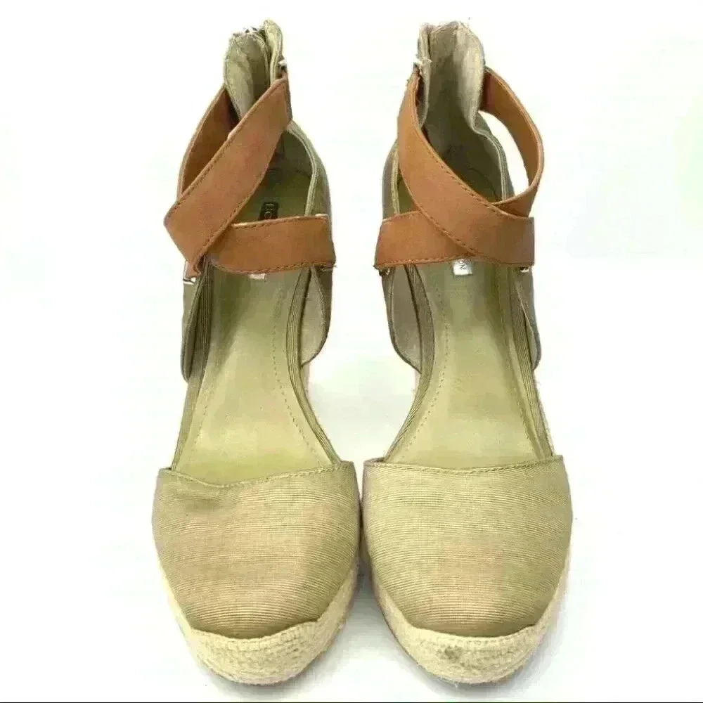BCBGeneration womens platform