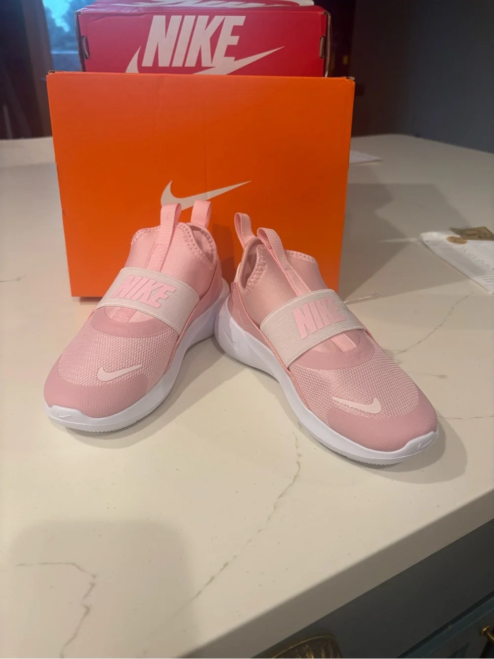 Nike lightweight slip