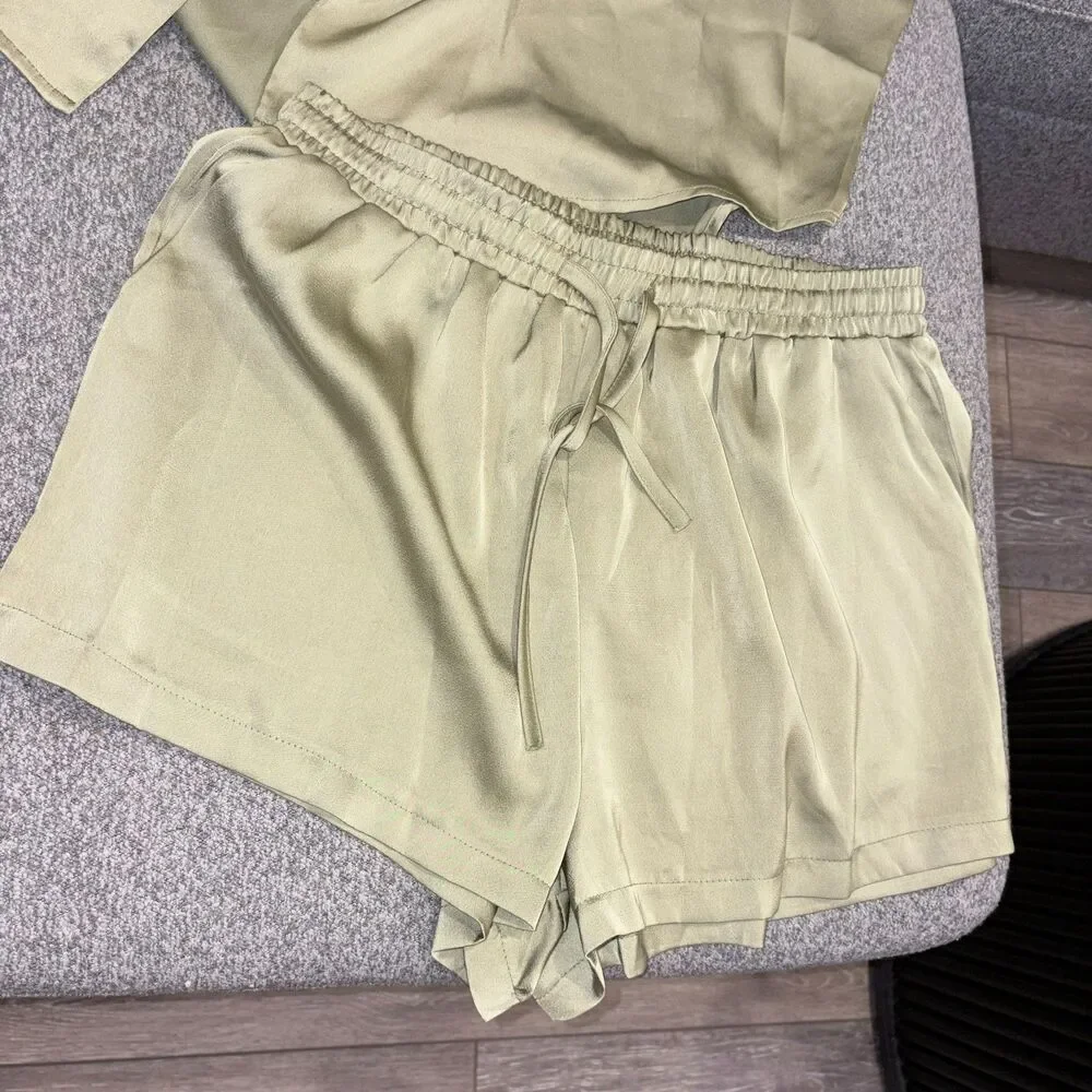 Amazon women’s olive