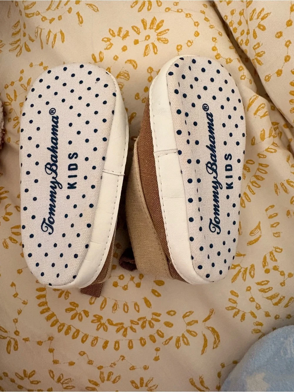 Tommy Bahama comfortable baby