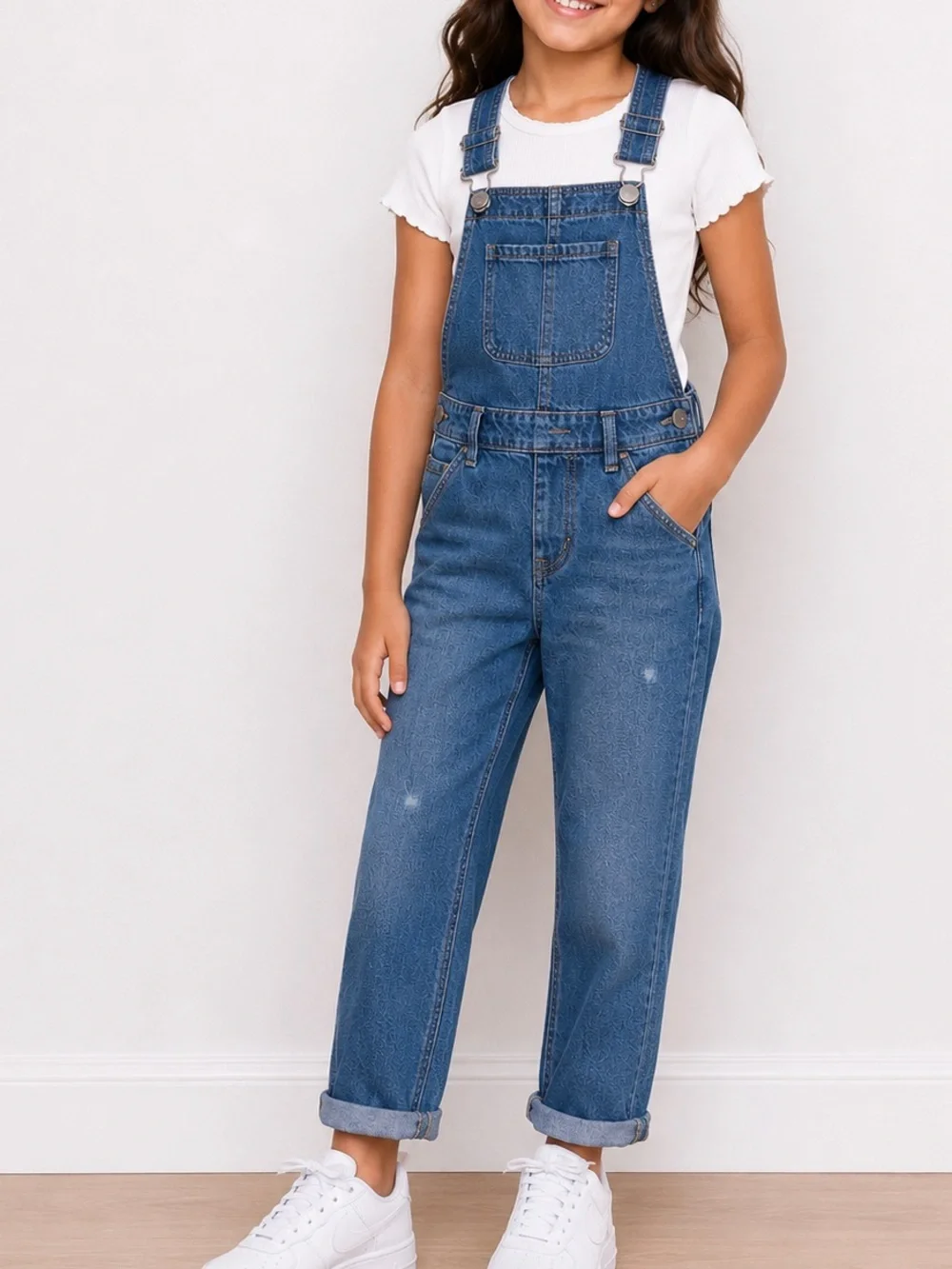 GAP Kids Girls Blue Denim Overalls Size S 6/7 Adjustable Straps