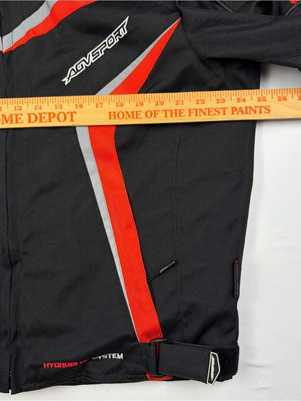 AGVSPORT reflective appears little