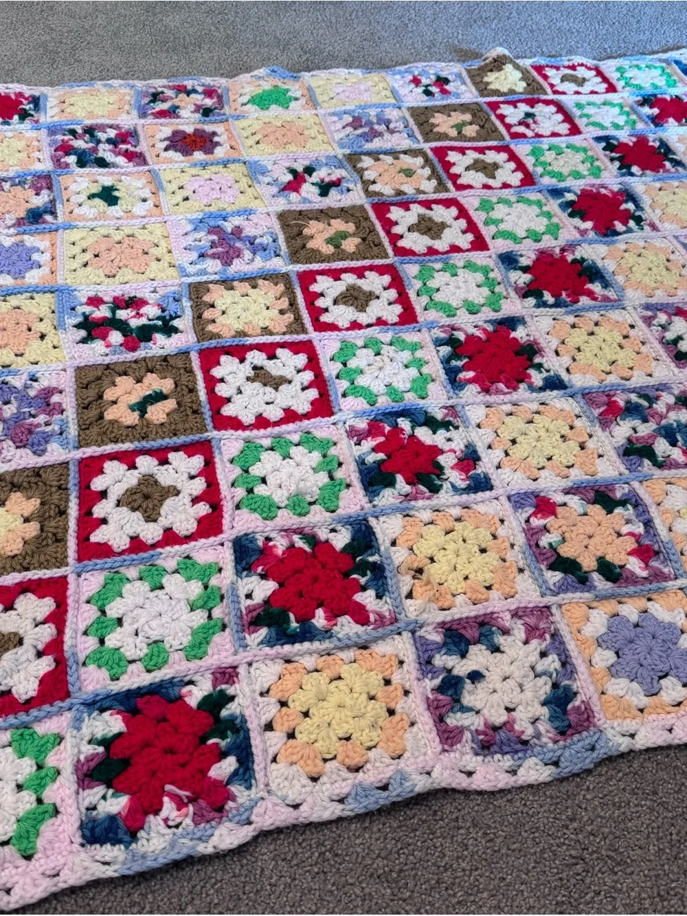 Vtg Handmade Granny Square Afghan Blanket Floral Multicolor Crochet Throw 52x40”