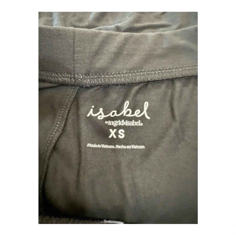 Ingrid & Isabel brand new