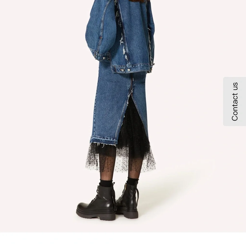 RED Valentino skirt touch