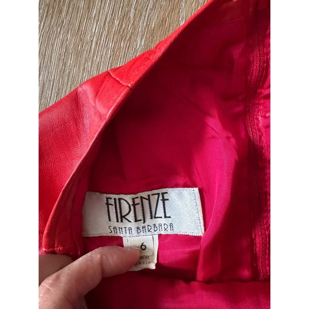 Firenze Santa Barbara Vintage Red Leather Mini Skirt‎ Size 6
