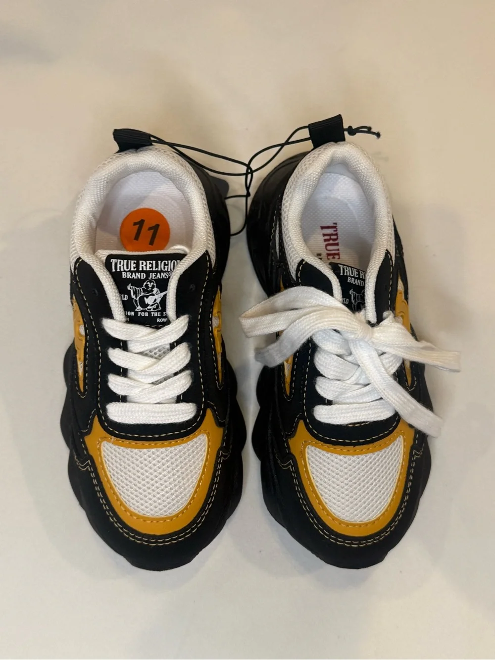 True Religion dad sneaker