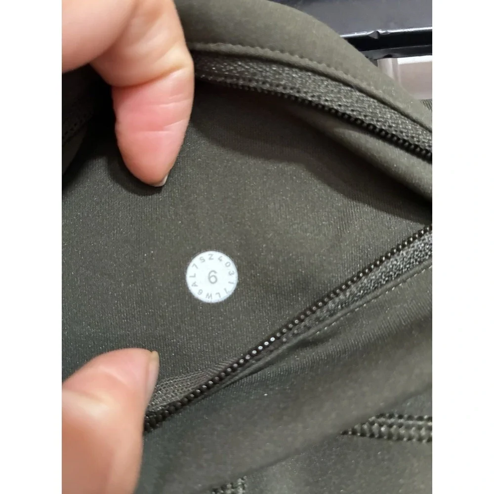 lululemon athletica preowned good