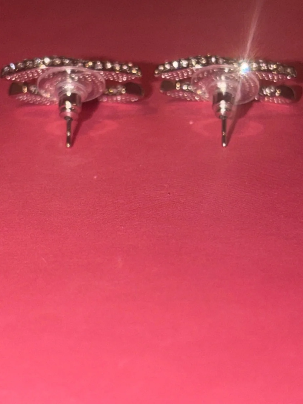CHANEL gorgeous stud