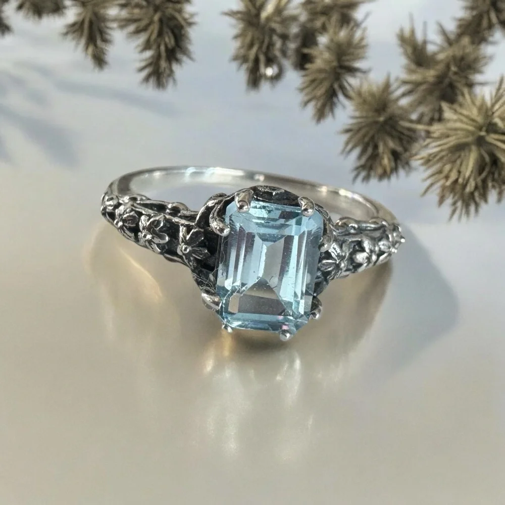 Vintage emerald stamped