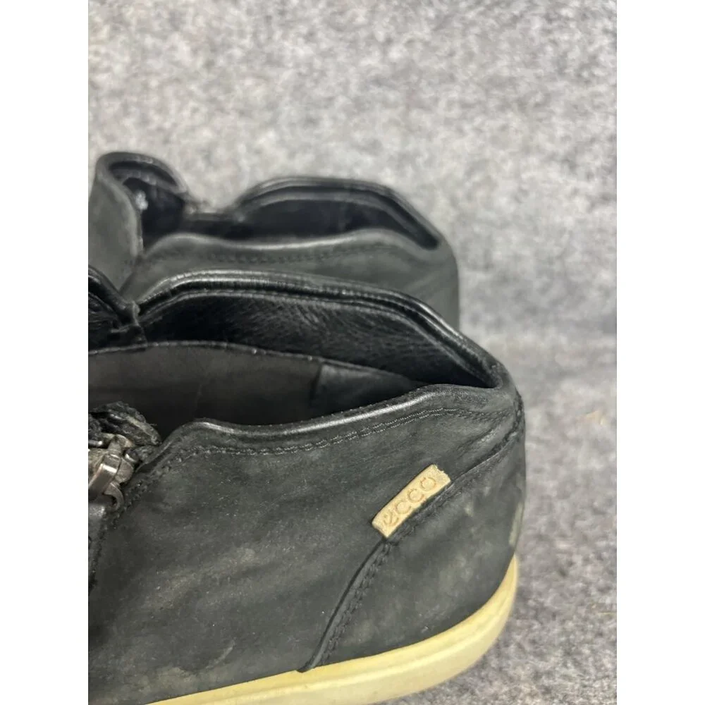 Ecco brand model