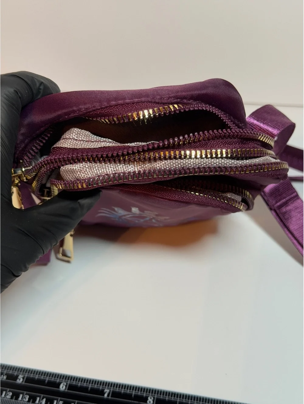 N/A maroon small