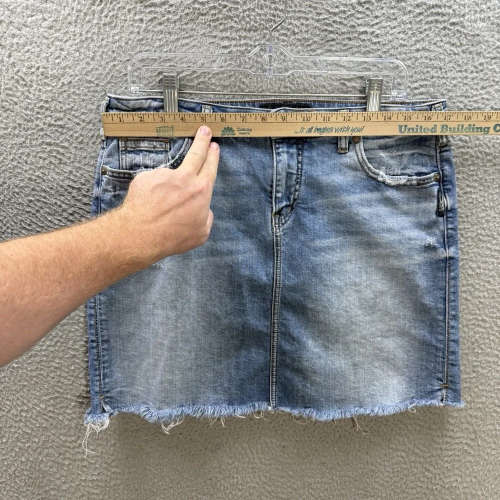 Silver Jeans overall good