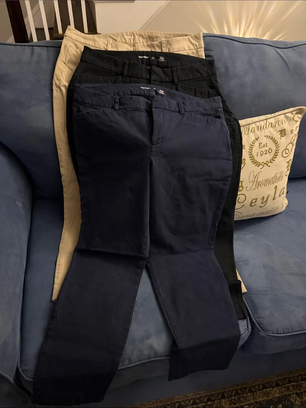 Old Navy front closure versatile