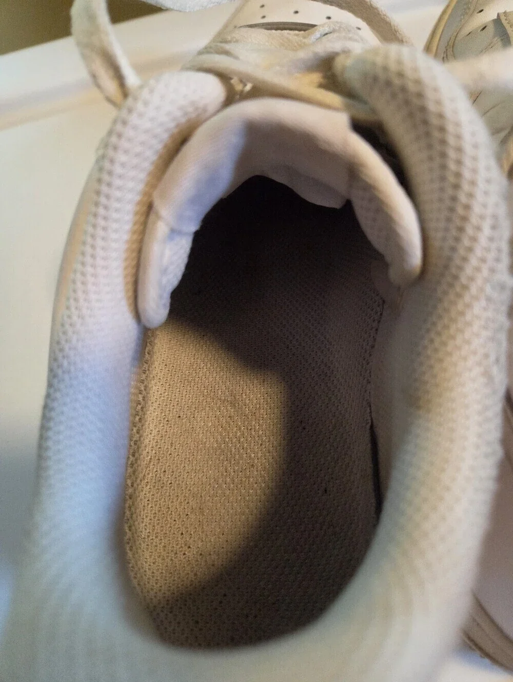 Nike stylish white