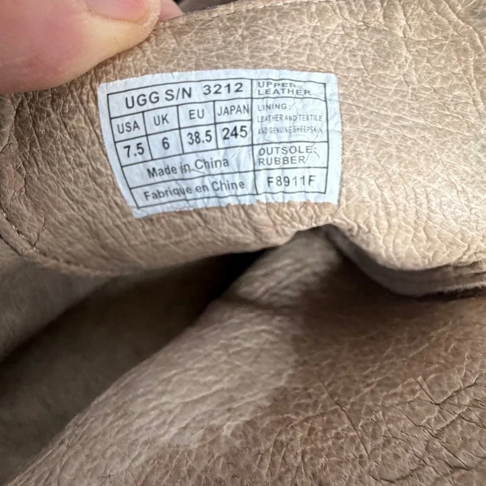 UGG australia suede