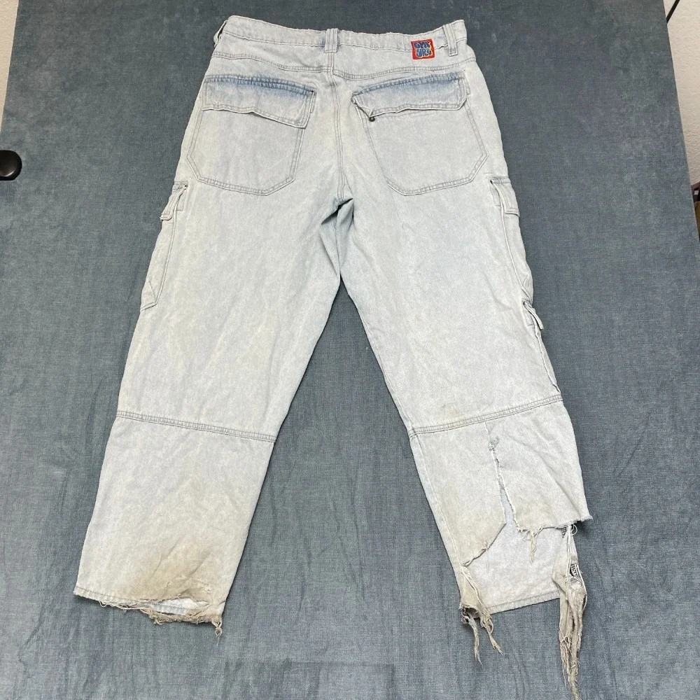 Empyre loose fit