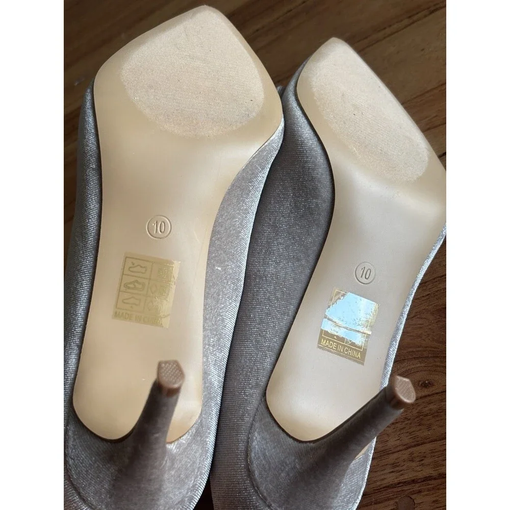 Crystol Slip On Low Stiletto Pumps Grey Velvet With Bow 10 Journee Collection