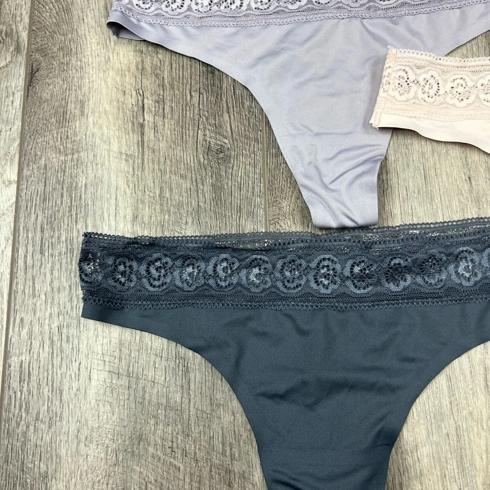 Jessica Simpson size small