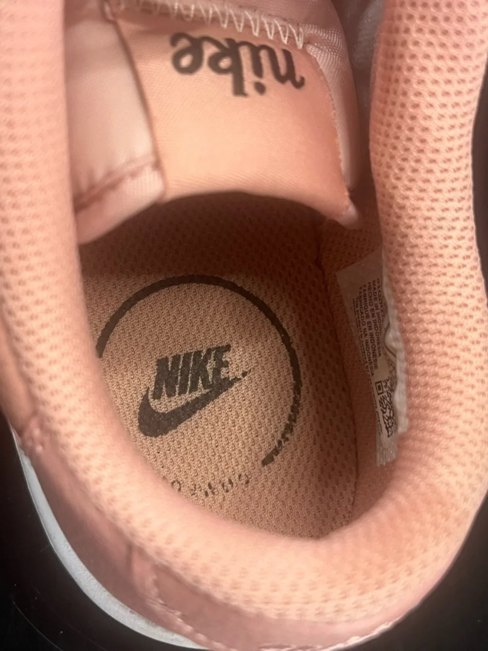 Nike size 5w