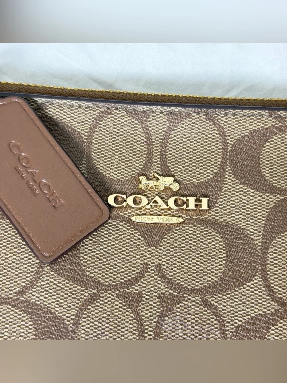 Coach classic versatile
