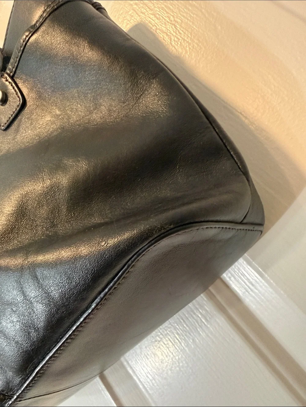 Etienne Aigner sleek black