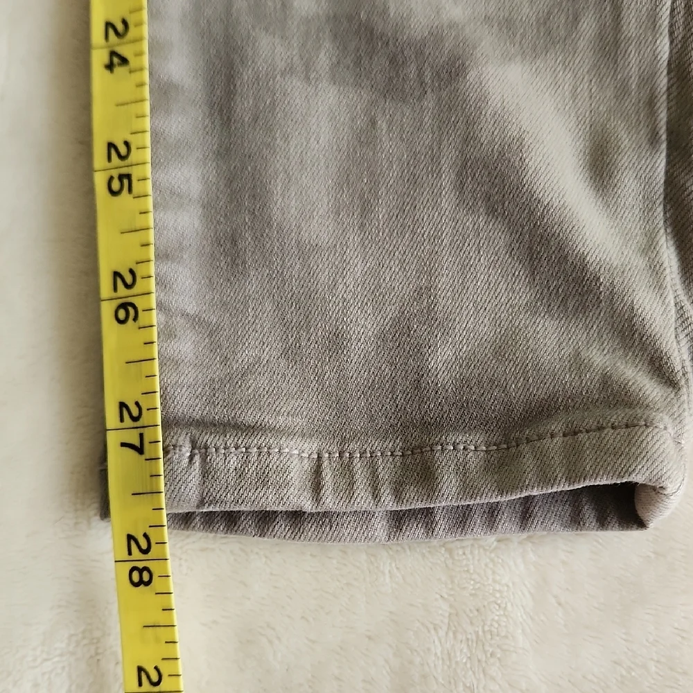 American Eagle Outfitters comfortable stretchy
