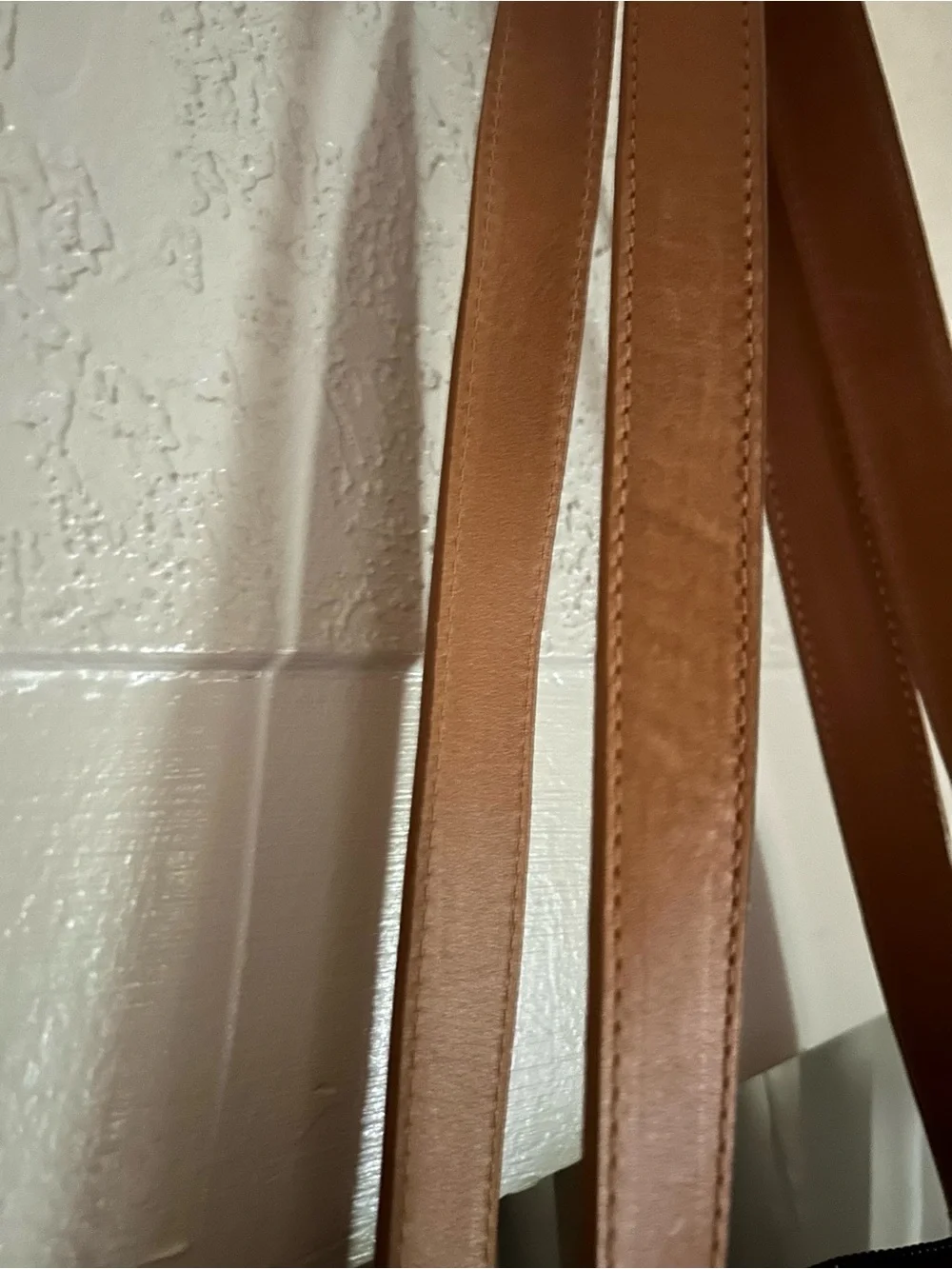 Able large leather