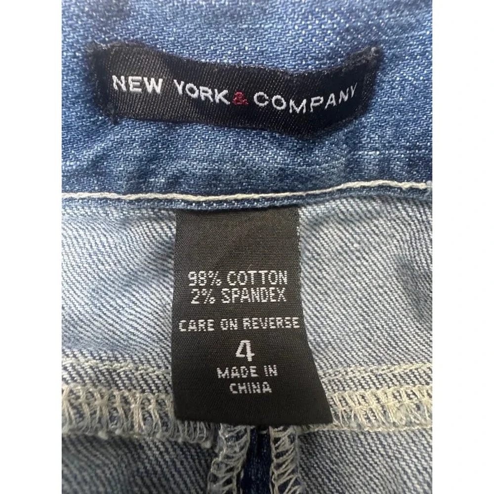 Denim Blue Jean Mini Skirt‎ Medium Wash Paisley Graphic Back Pockets Women 15.5W