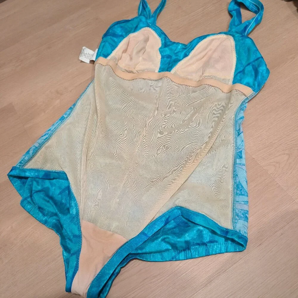 18 Maxine of Hollywood EUC Swimsuit One Piece Ruching High Back Coverage