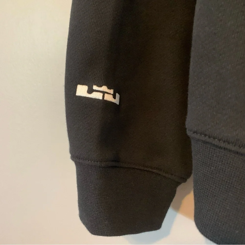 Nike new tags