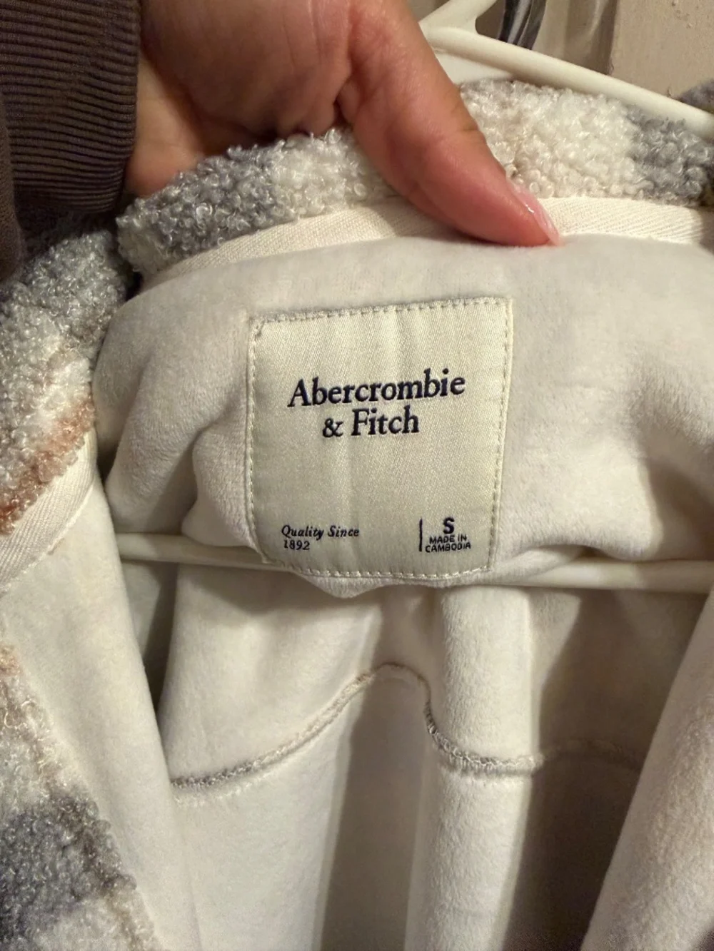Abercrombie & Fitch abercrombie fitch