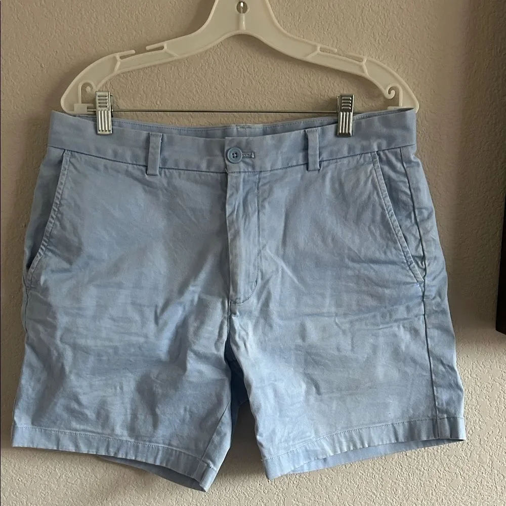 Vineyard vines Light Blue Men's Shorts Men size 32 used 1 x impeccable