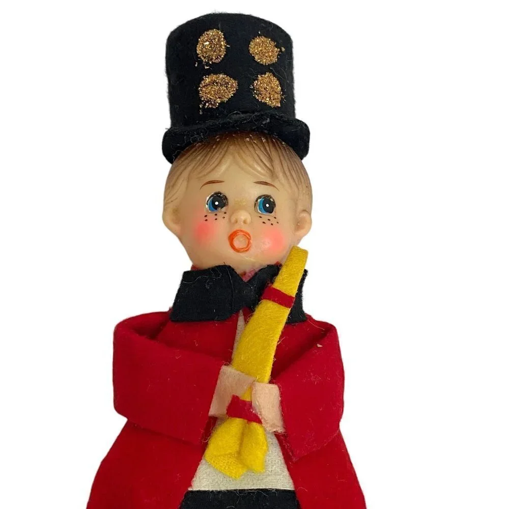 Vintage Christmas Figurine Christmas Caroler Musician Felt w/ Plastic Head  7.5