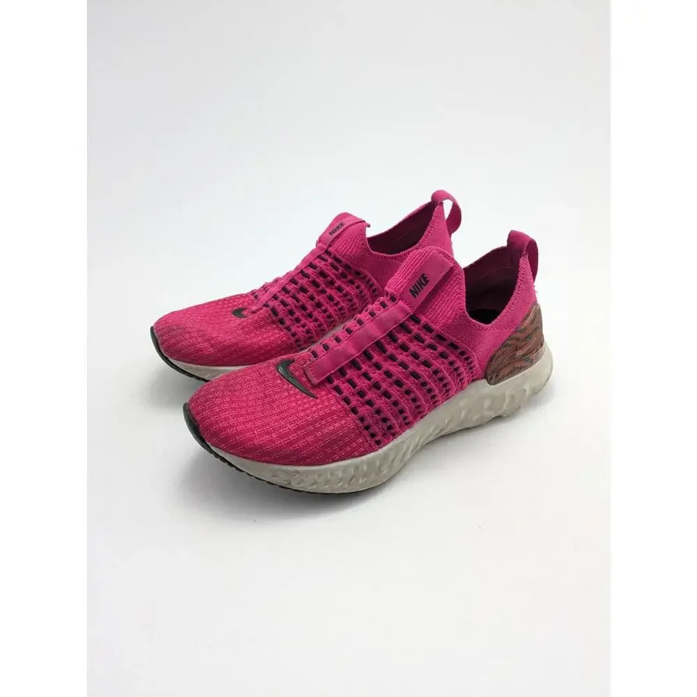 Nike womens phantom