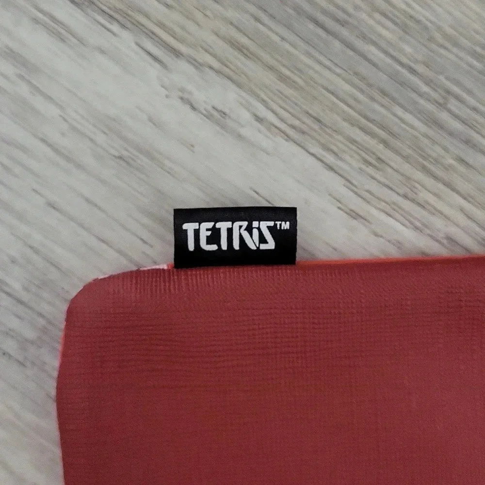 ipsy tetris red