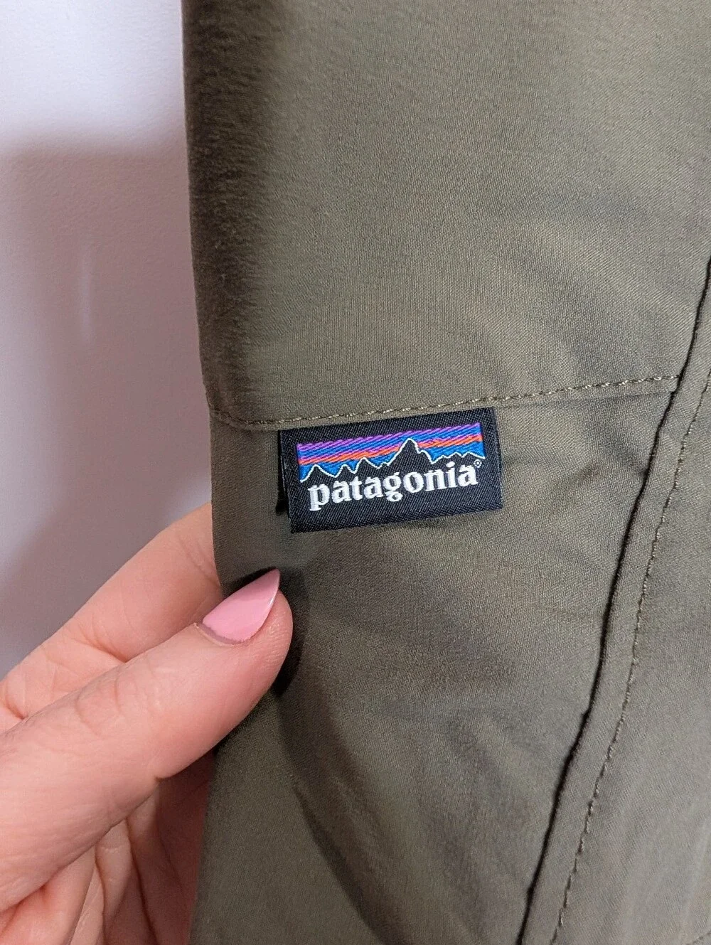 Patagonia Men’s Quandary Hiking Shorts 12” Olive Green Size 38 Stretch Outdoor