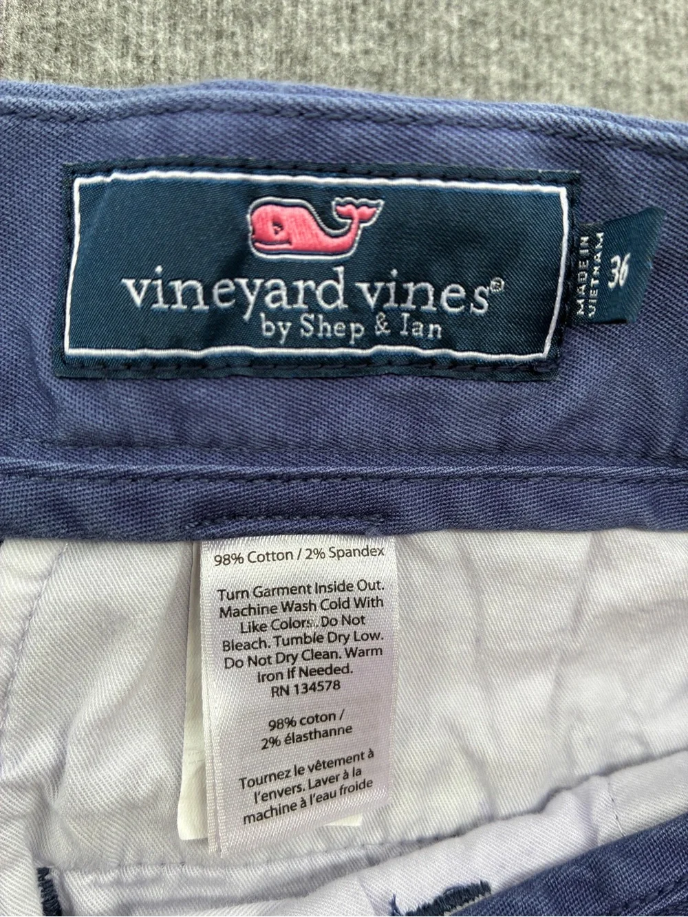 Vineyard Vines Men's Navy Flat-Front Cotton Shorts