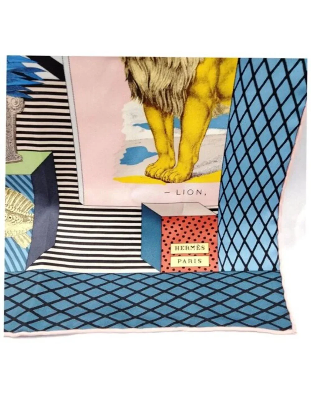 Hermes step into